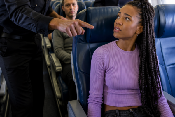 Black Teen Removed from First Class — Minutes Later, Her Mother Cancels the Entire Flight