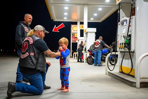“Please Help… My Dad Won’t Wake Up!” He Whispered to Bikers — What Hells Angels Did Shocked