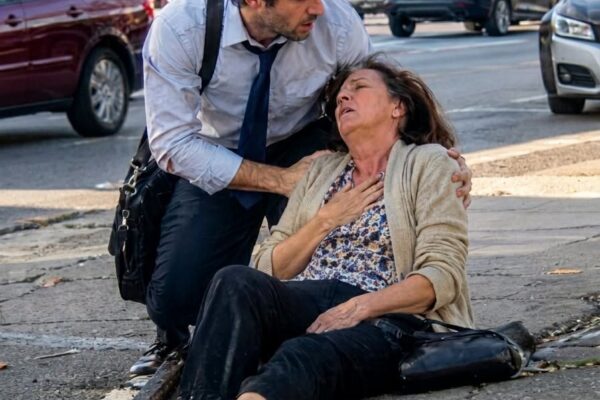 “He Stopped to Save a Dying Stranger on the Highway — Three Days Later, His Boss Fired Him for Being ‘Unreliable’”