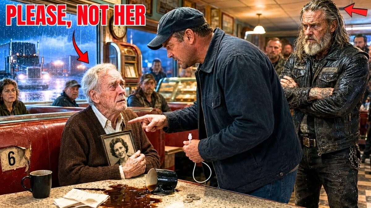 “Please, Don’t Touch Her Photo,” a Lonely Widower Begged — Then a Hells Angels Biker Stepped In